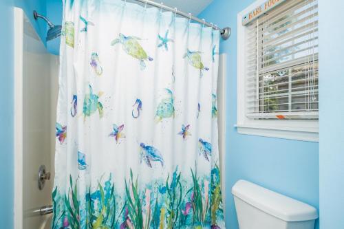 9th Street Sandy Feet by Oak Island Accommodations - photo 43