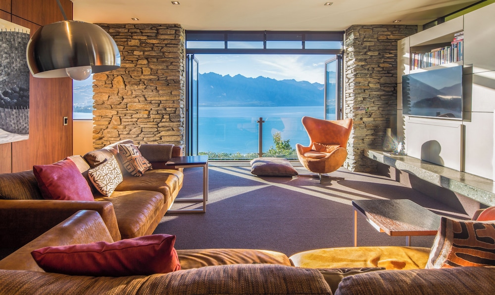 Bellbrae — 4-Star Luxury Hotel in Queenstown, New Zealand