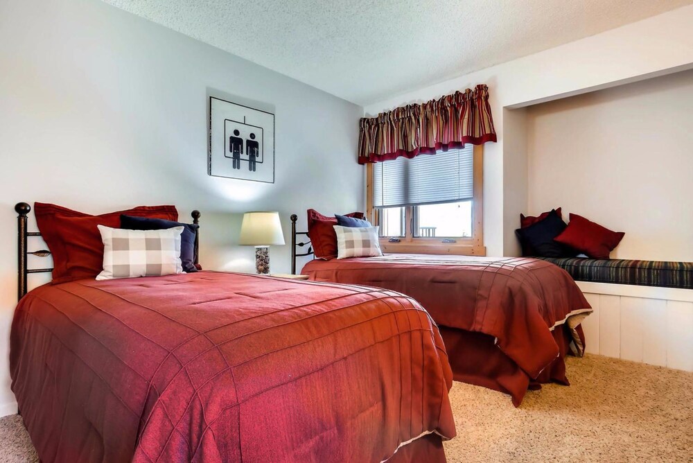 Ski Inn Condominiums by Resort Lodging Company - photo 15