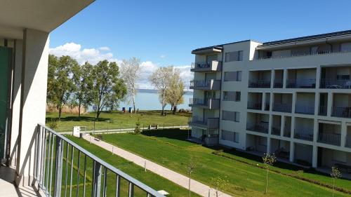 Lelle Resort B21 — Balatonlelle — photo 3