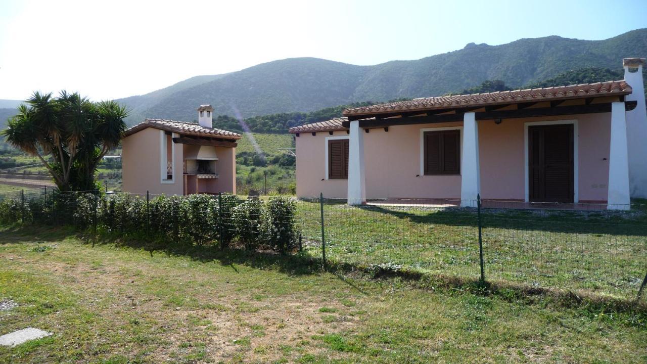 Villetta A 500metri Dal Mare Con Bellissima Vista — Tertenia