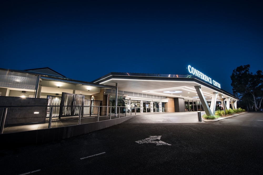 Alexandra Hills Hotel Suites — 4-Star Luxury Hotel in Alexandra Hills, Australia