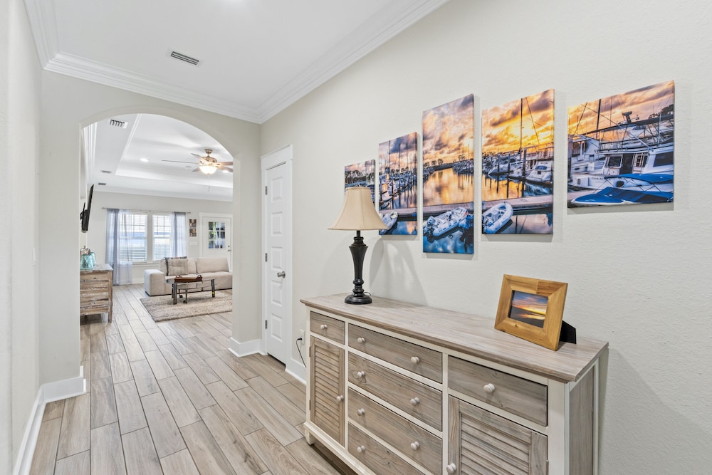 Beach House The Beach Getaway by PHG — 4-Star Luxury Hotel in Panama City Beach, United States
