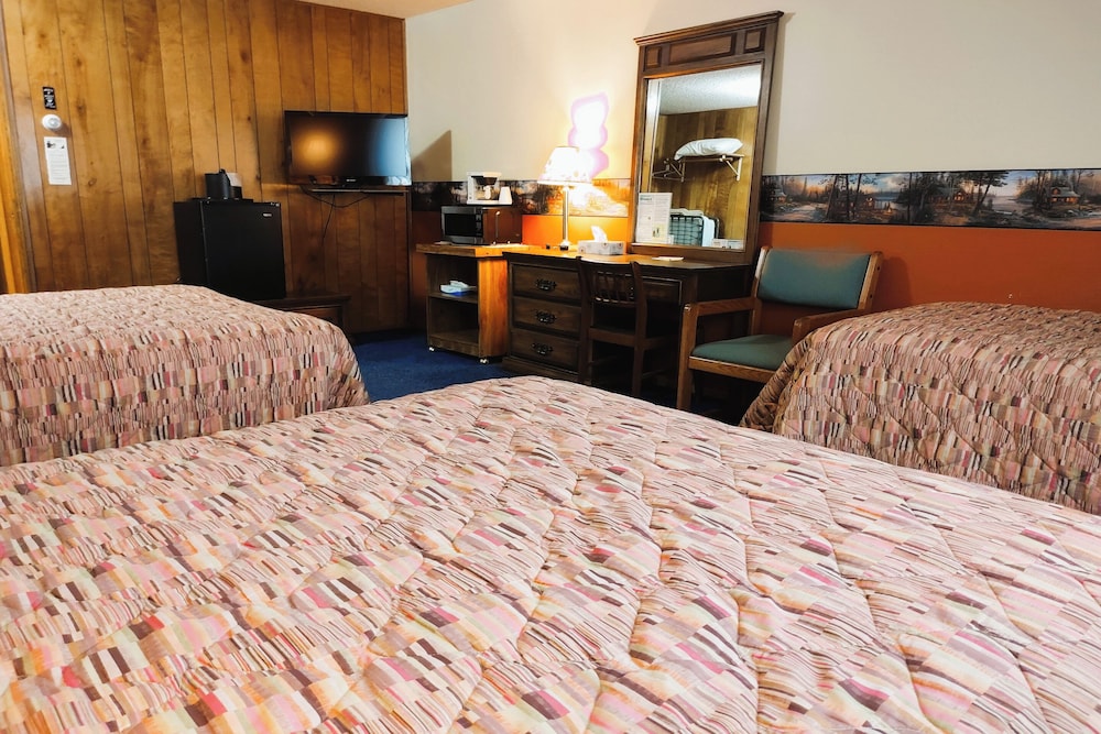 Love Hotels Voyageur by OYO at International Falls MN - photo 30
