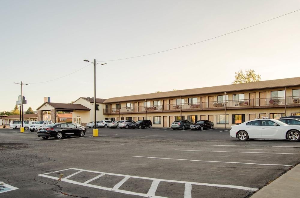 New Western Motel - featured photo