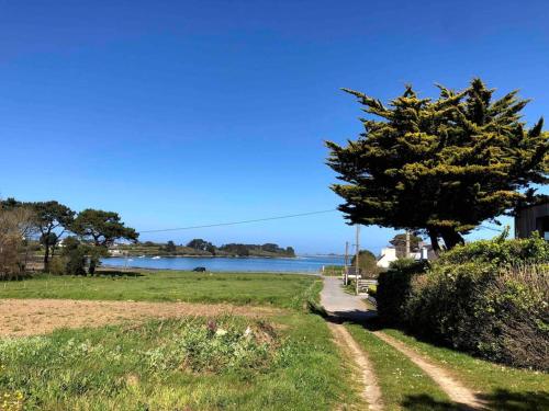 Tiny Ker Ael - carbon neutral hotel in Landeda