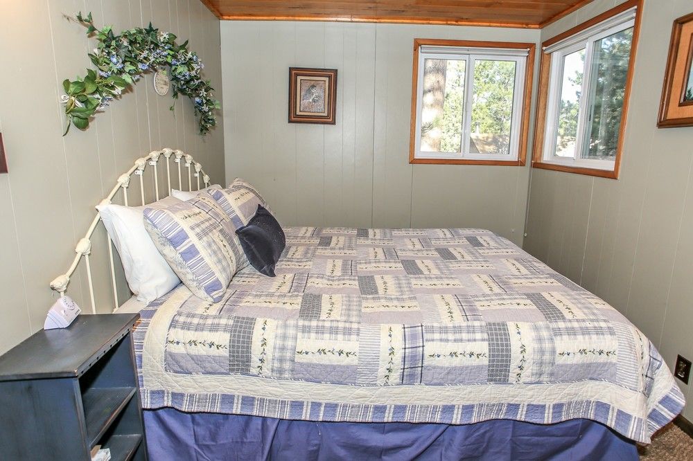 Bay Breeze Hideaway - photo 11