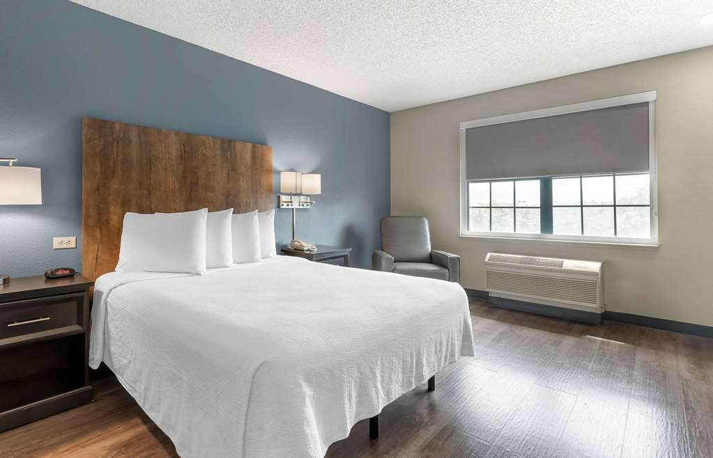 Extended Stay America Premier Suites Union City Dyer St. - photo 7