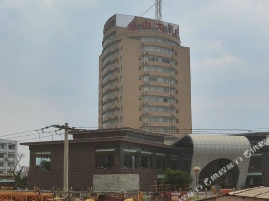 Eshan Hotel — hotel in Shuangjiang
