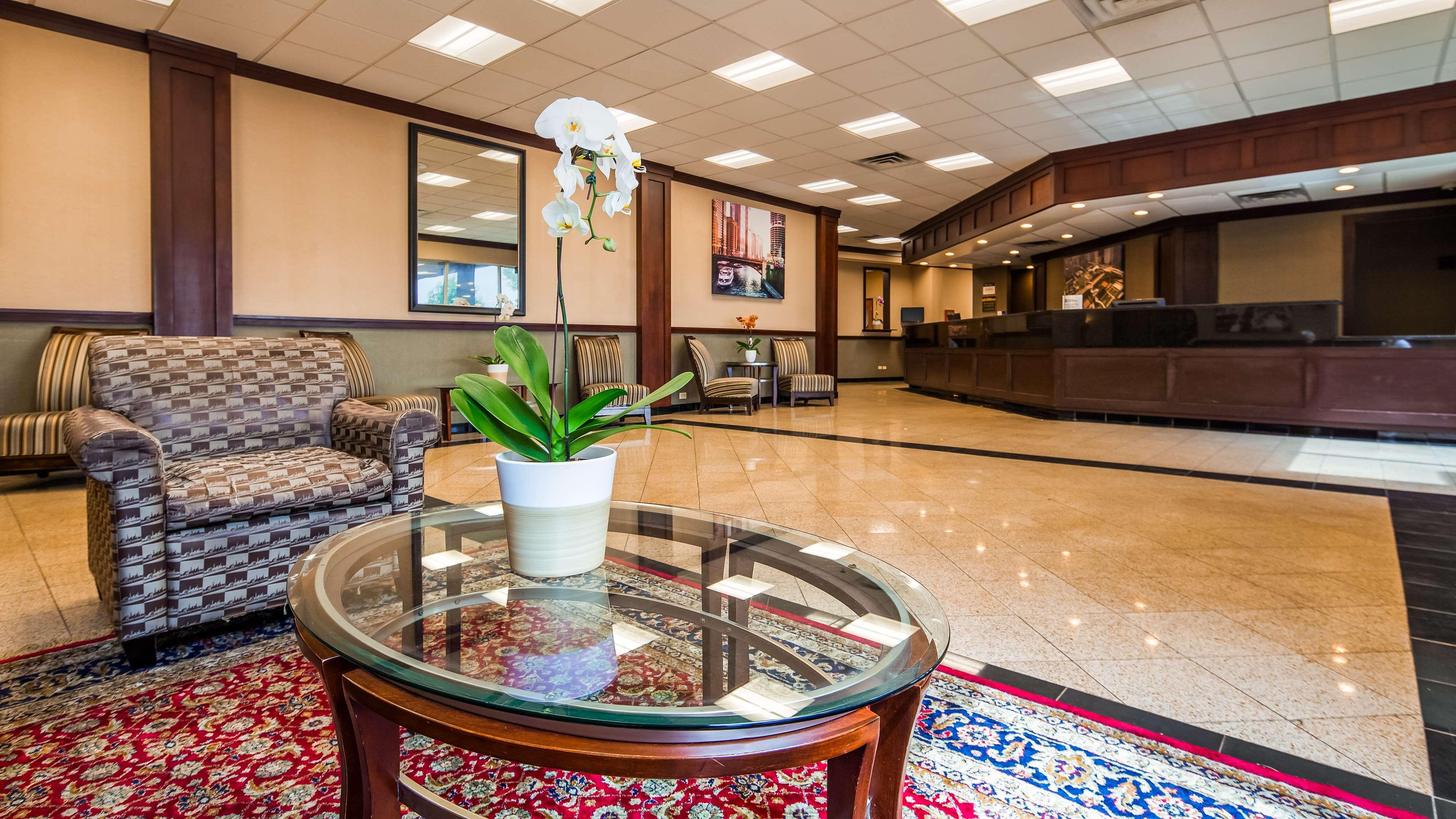 Best Western Plus Chicago Hillside - photo 24