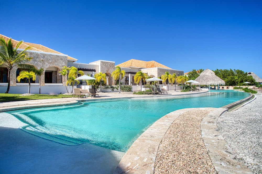 Golden Bear Lodge — 4-Star Luxury Hotel in Punta Cana, Dominican Republic