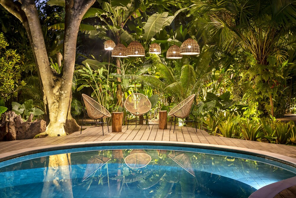 Casa Das Aguas Trancoso — 4-Star Luxury Hotel in Porto Seguro, Brasil