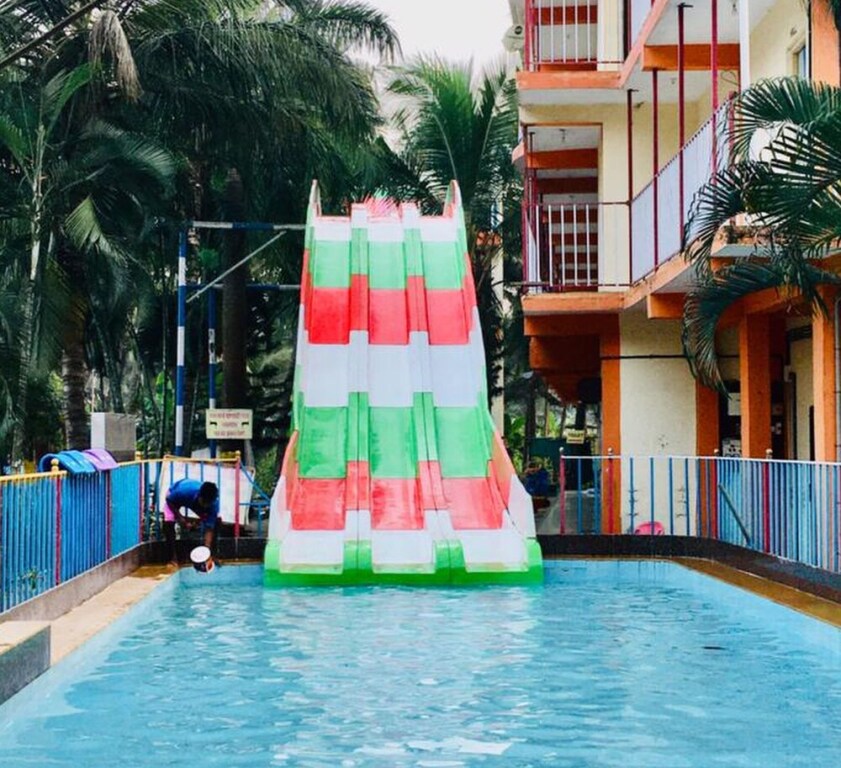 Manthan Beach Resort — hotel in Palghar