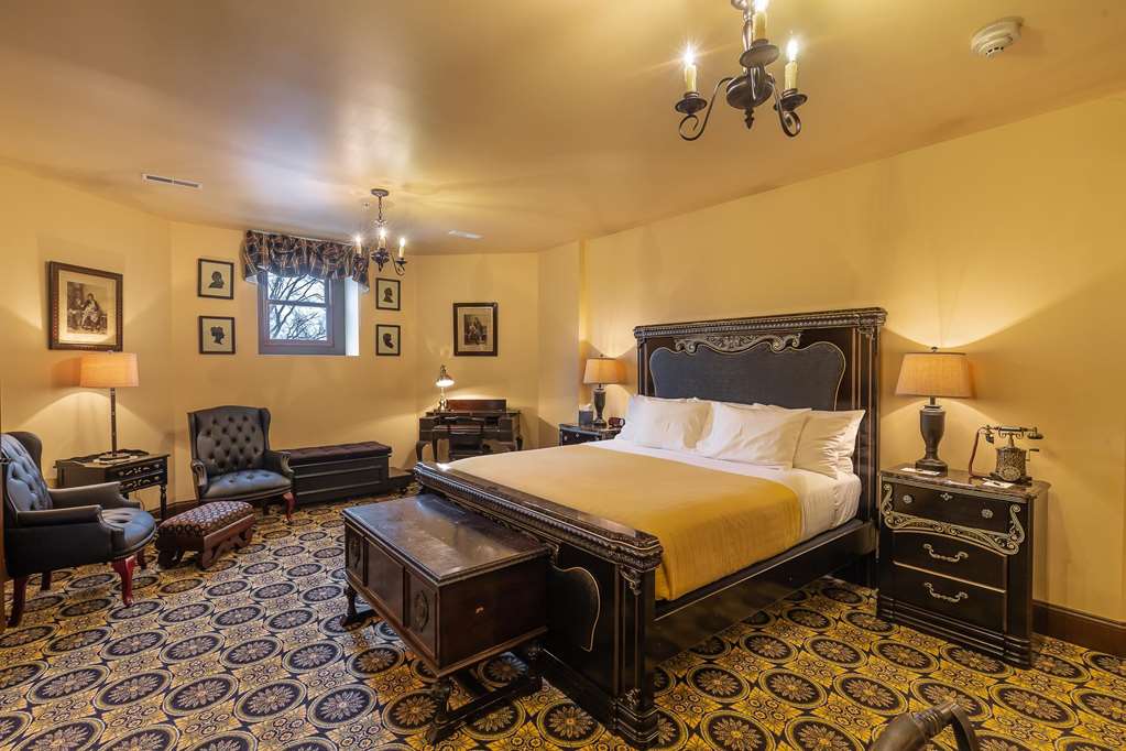 Steele Mansion - photo 21