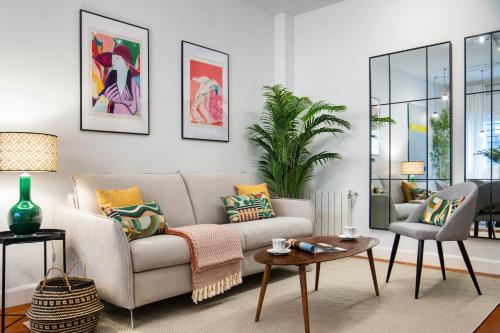 Magno Apartments Santa Ana — 4-Star Luxury Hotel in Sevilla, Spain
