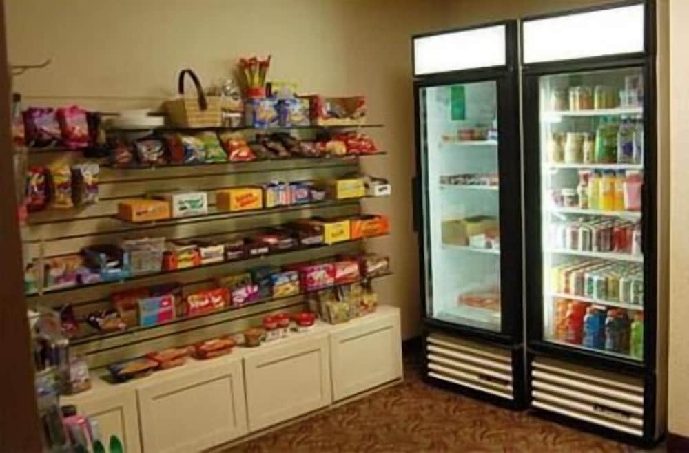 Crystal Inn Hotel & Suites Great Falls - photo 14