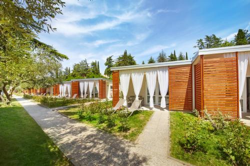 Apartments Adria Hotel & Resort Adria Ankaran — hotel in Ankaran