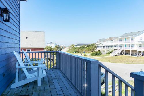 1 4 Us by Oak Island Accommodations - photo 45