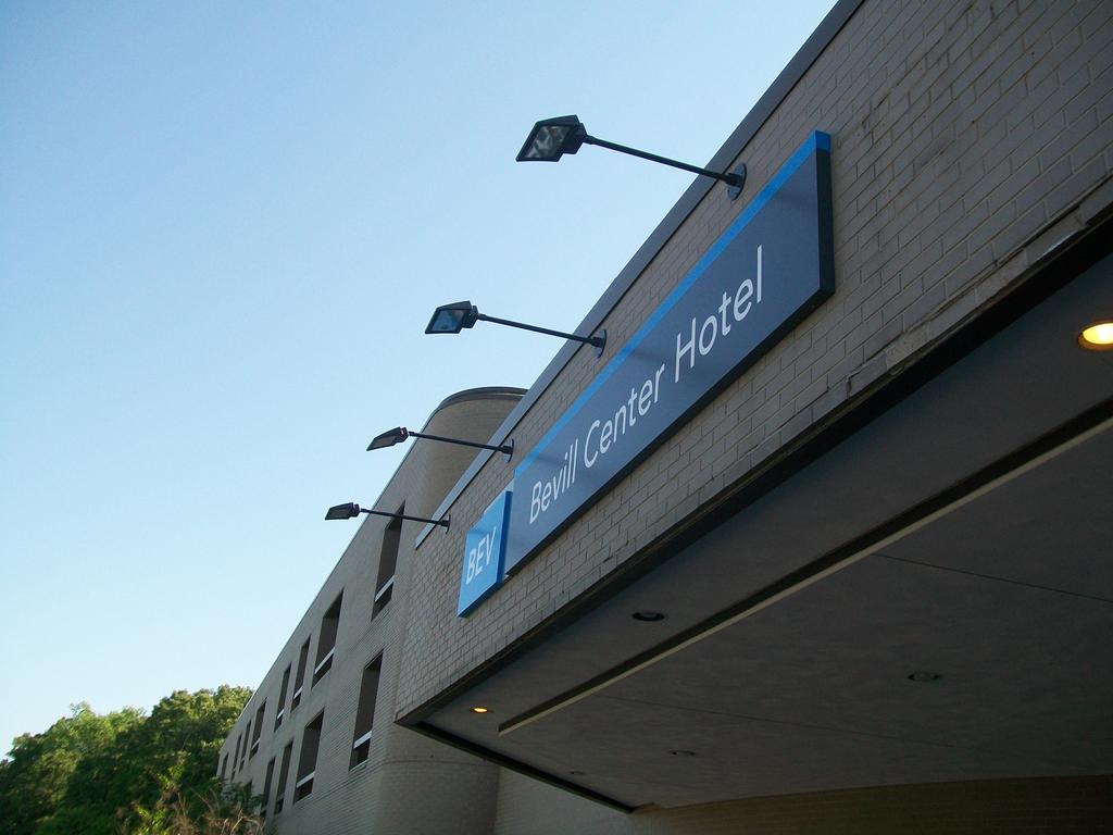 Bevill Conference Center & Hotel - photo 3