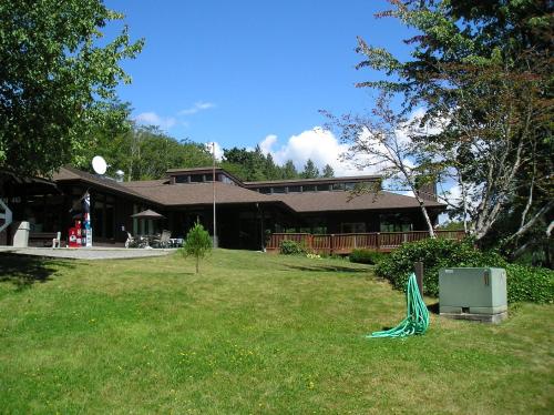 Mount Vernon Camping Resort 16 ft. Yurt 6 - photo 7