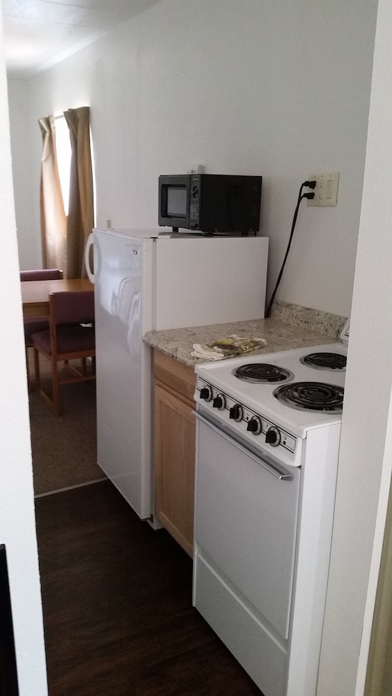 Mystic Valley Inn - photo 23