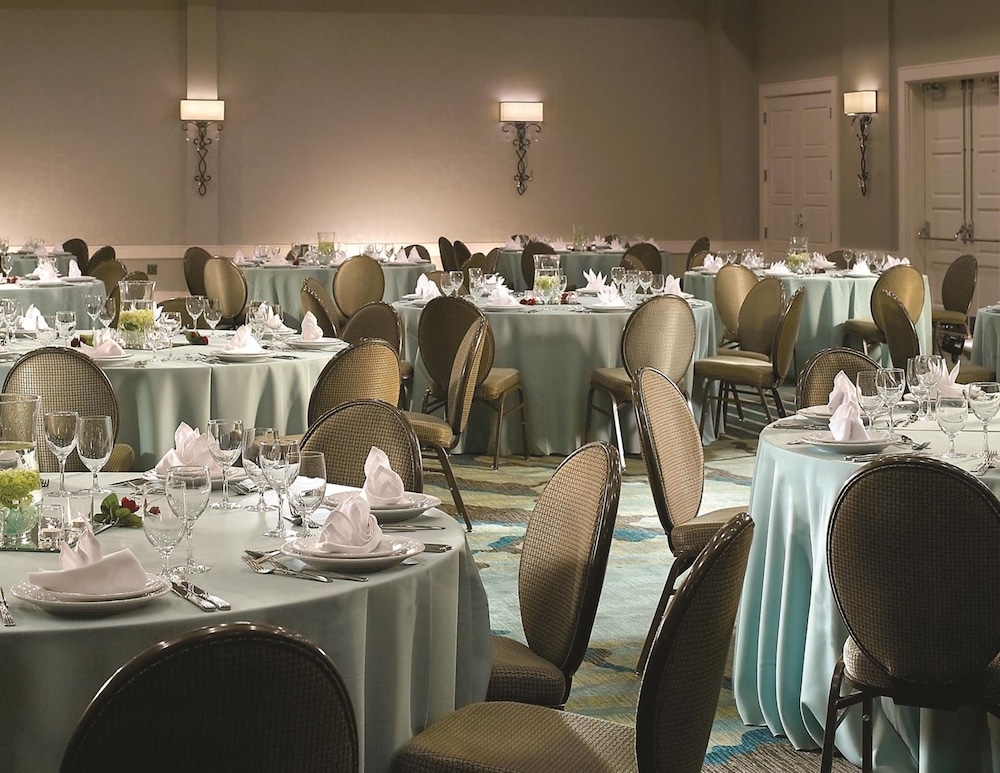 Crowne Plaza Charleston Airport Conv Ctr by IHG - photo 58