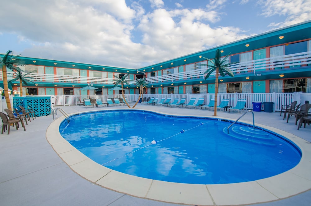 Dolphin Inn - carbon neutral hotel in Wildwood