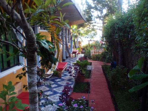 Hotel y Restaurante Playa Linda — hotel in San Pedro La Laguna