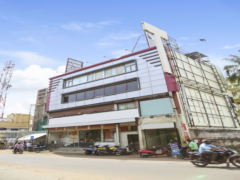 OYO 14623 Travellers Inn in Salem, India