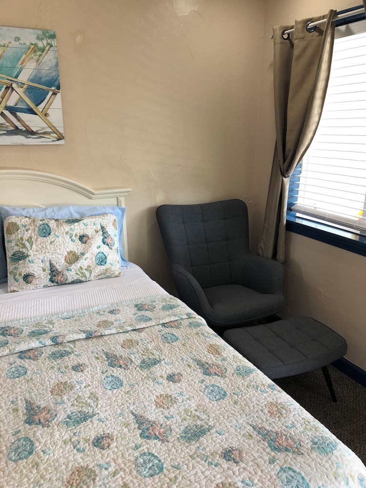 The Inn at Buzzards Bay - photo 11