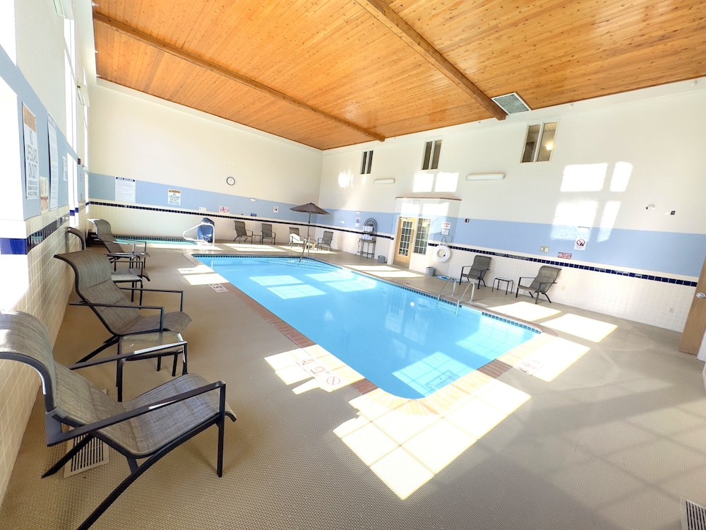 Country Trails Inn & Suites in Preston, United States