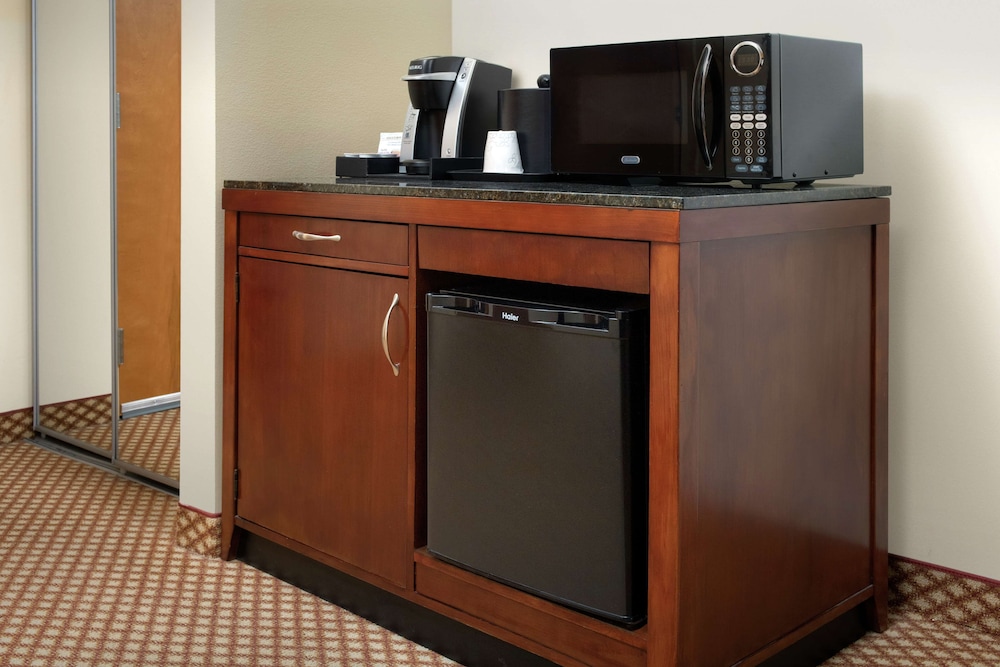 Hilton Garden Inn Odessa - photo 10