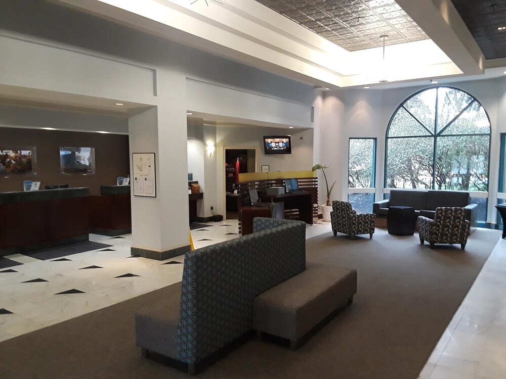 Sheraton Suites Columbus Worthington - photo 4