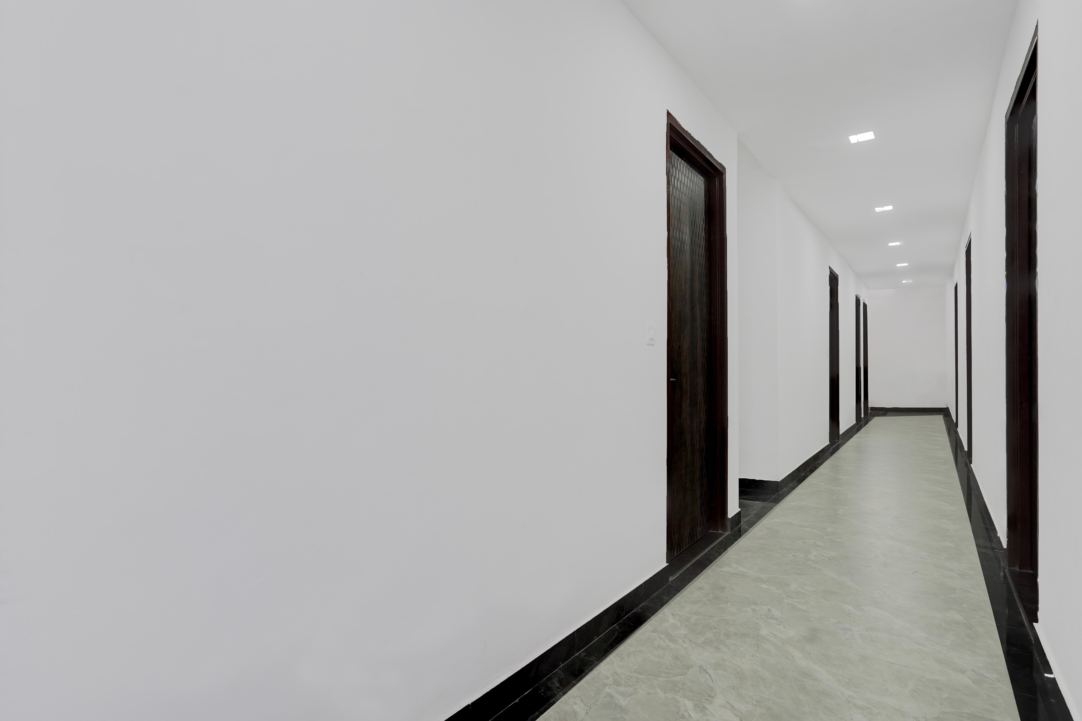 Hotel O The King Heaven — hotel in Farrukhabad
