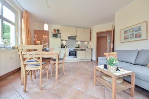 Appartement Solaris 10 — 4-Star Luxury Hotel in Seebad Bansin, Germany