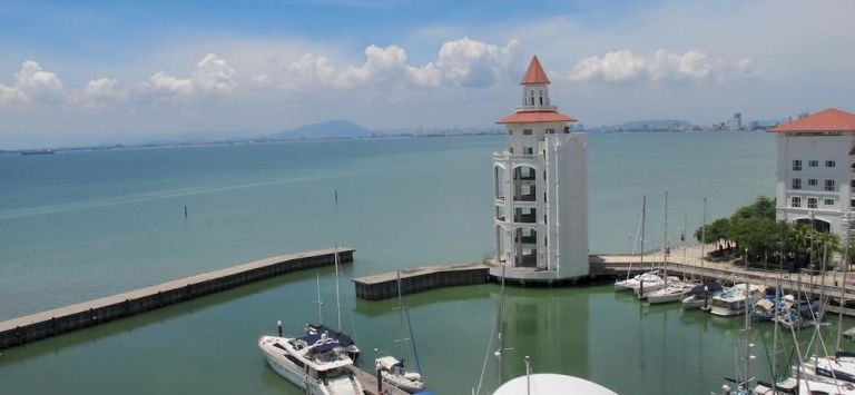 Luxury Suites @ Straits Quay in George Town, Malaysia