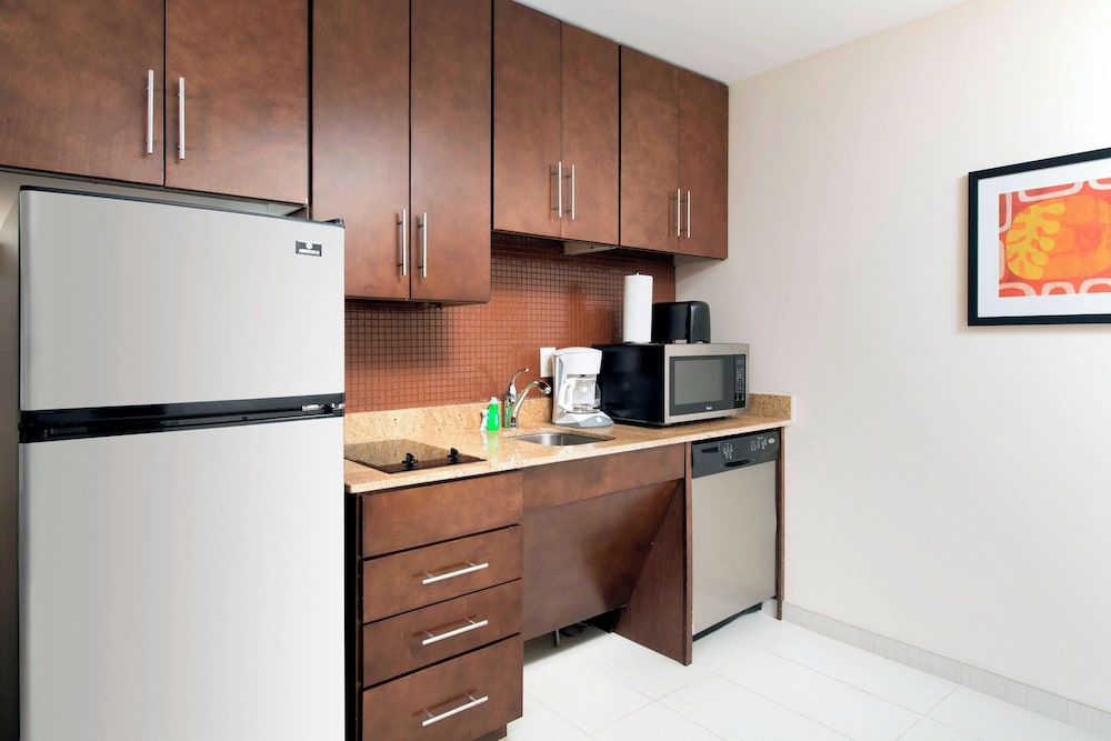 Towneplace Suites Eagle Pass - photo 11