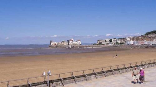 Cabot Court Hotel — Weston-Super-Mare — photo 4