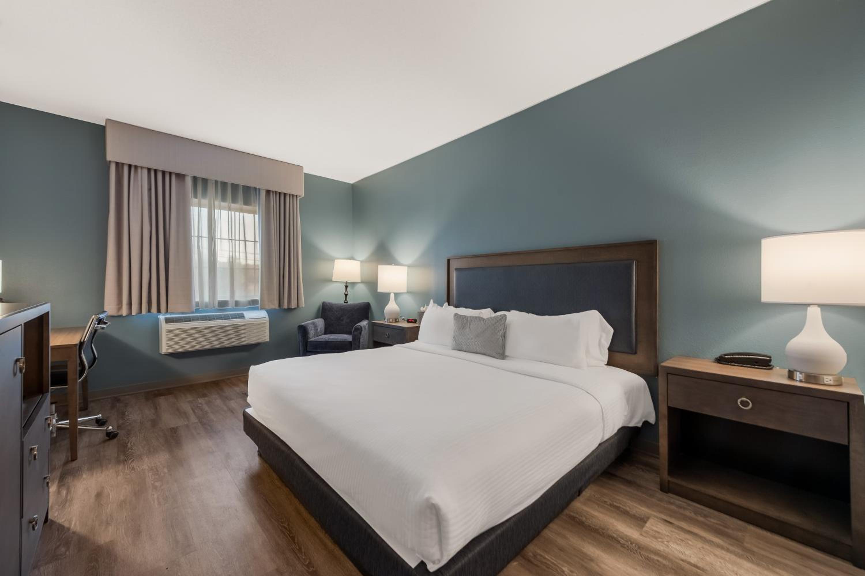 SureStay Plus Hotel by Best Western Highland Poughkeepsie - photo 24
