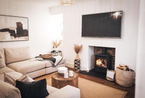 Pye Corner Cottage by Solace Stays — 4-Star Luxury Hotel in Bellaghy, United Kingdom