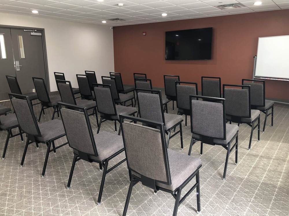 Candlewood Suites Fort Wayne by IHG - photo 36