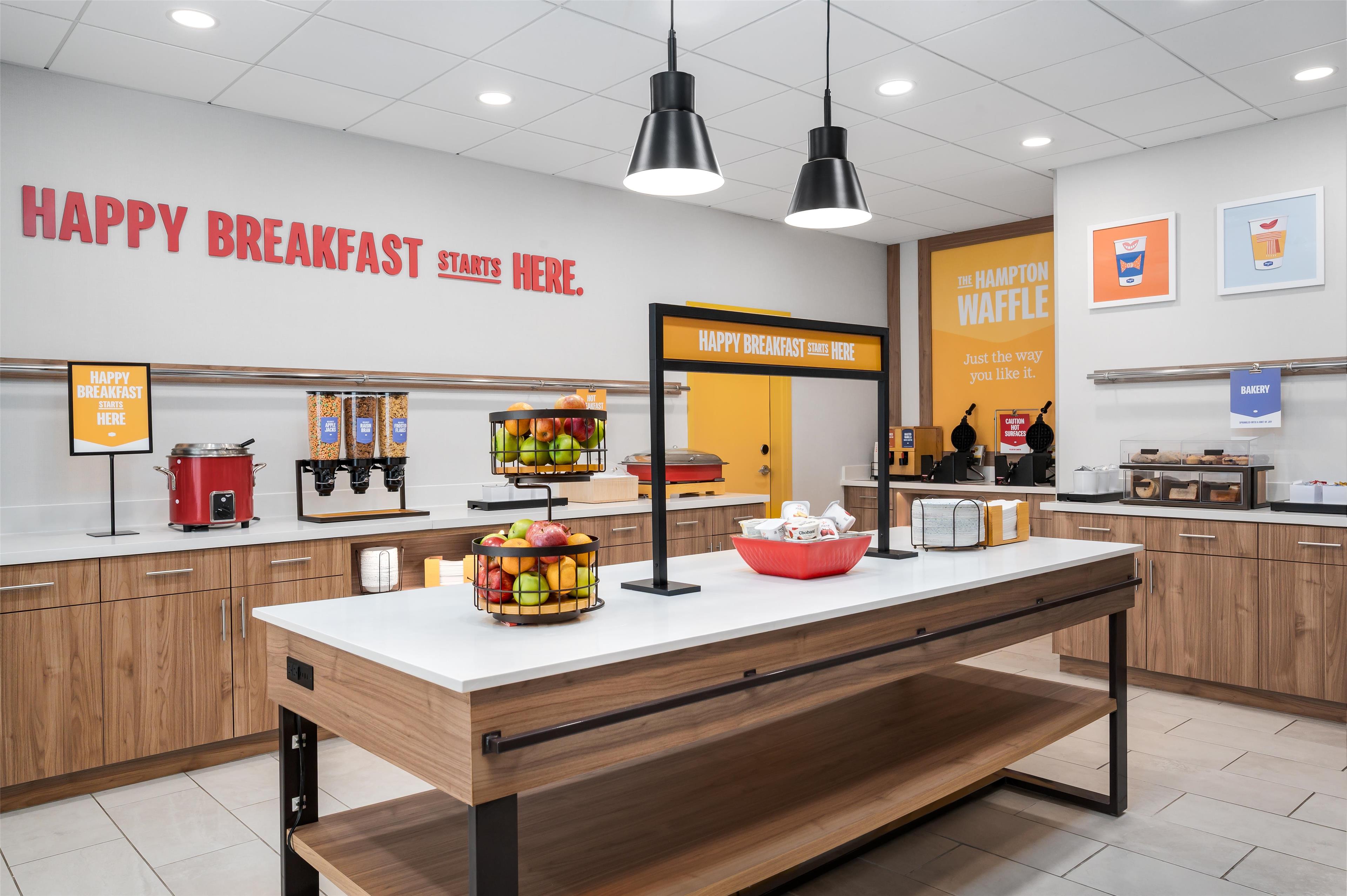 Hampton Inn & Suites by Hilton Alpena - photo 8