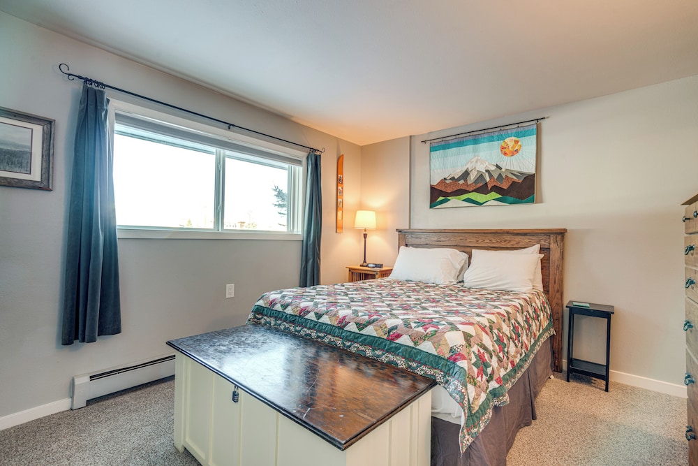 7 Mi To Ski Resort Dillon Condo with Mtn Views - photo 13
