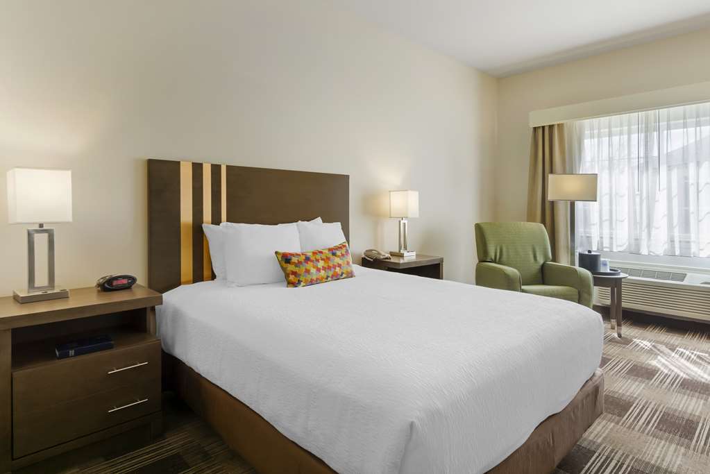 Best Western Plus The Inn at Horse Heaven - photo 22