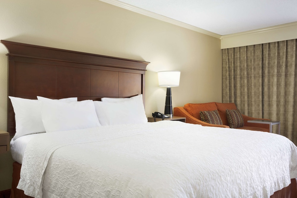 Hampton Inn Forrest City - photo 11