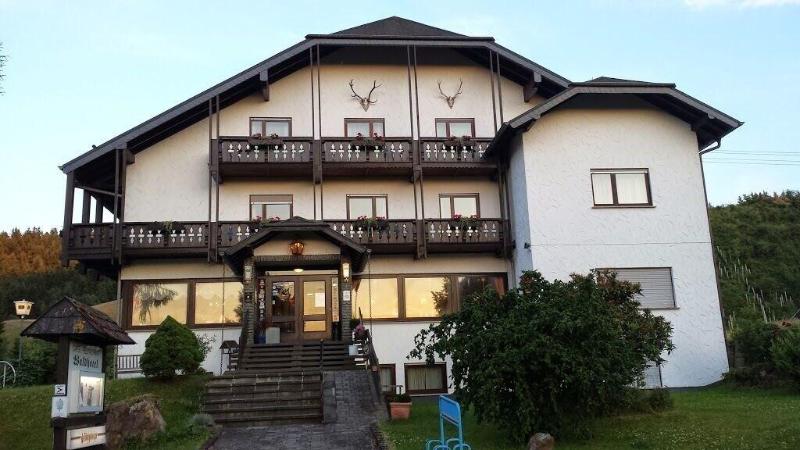Waldhotel - carbon neutral hotel in Koblenz