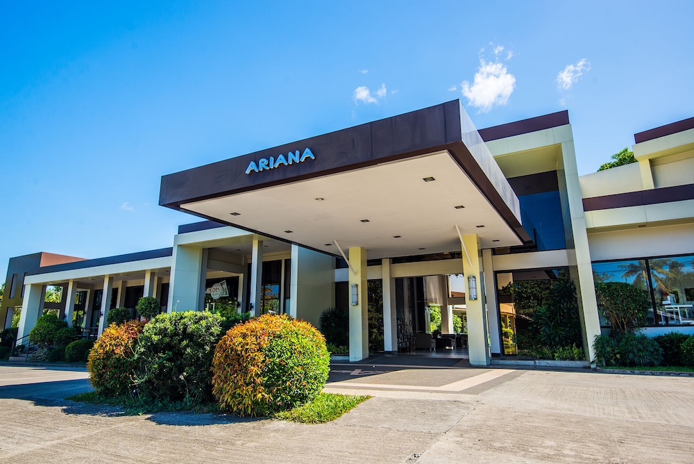 Ariana Hotel — hotel in Dipolog