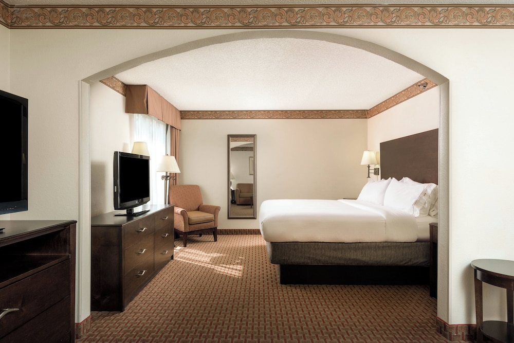 Holiday Inn Express & Suites Wilson I 95 By IHG - photo 7