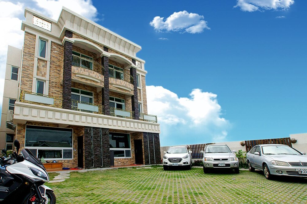 Knight Inn - carbon neutral hotel in Taitung