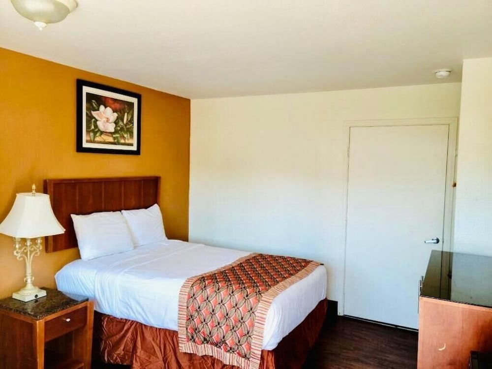 Royal Inn Richmond Hill Savannah I 95 - photo 20